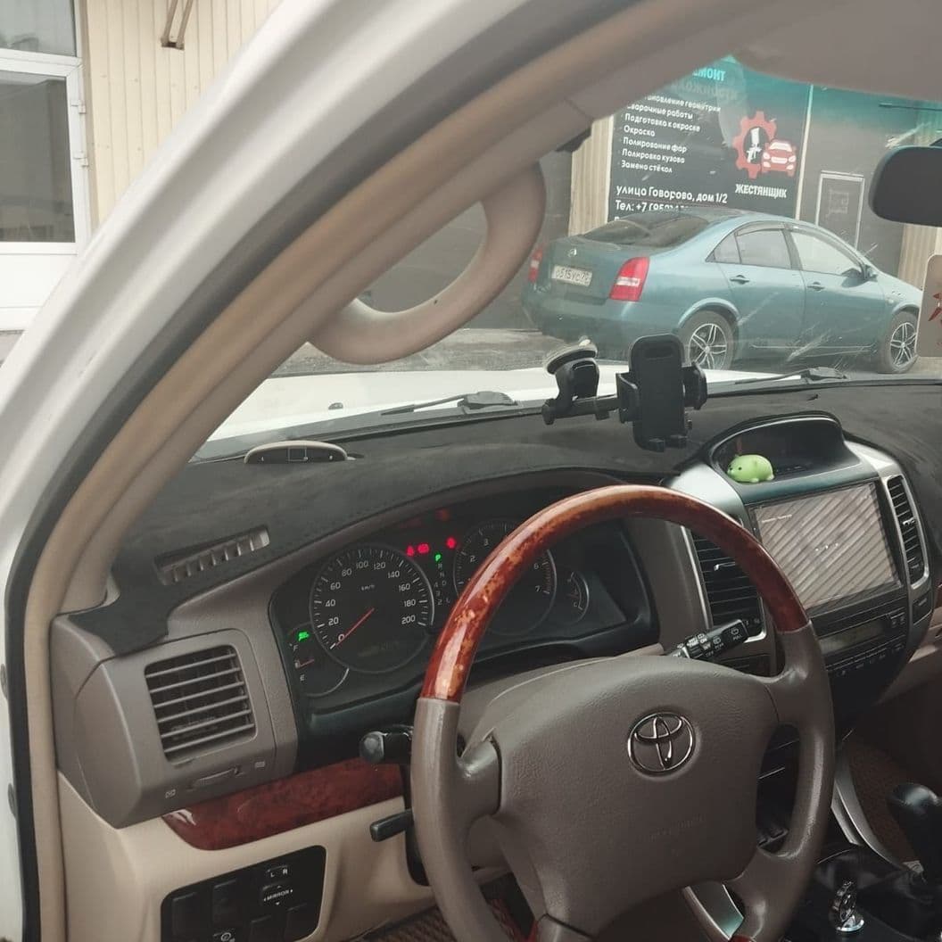 Купить Накидка на панельToyota