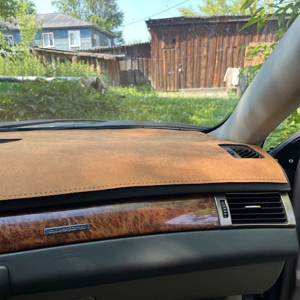Купить Накидка на панельAudi 