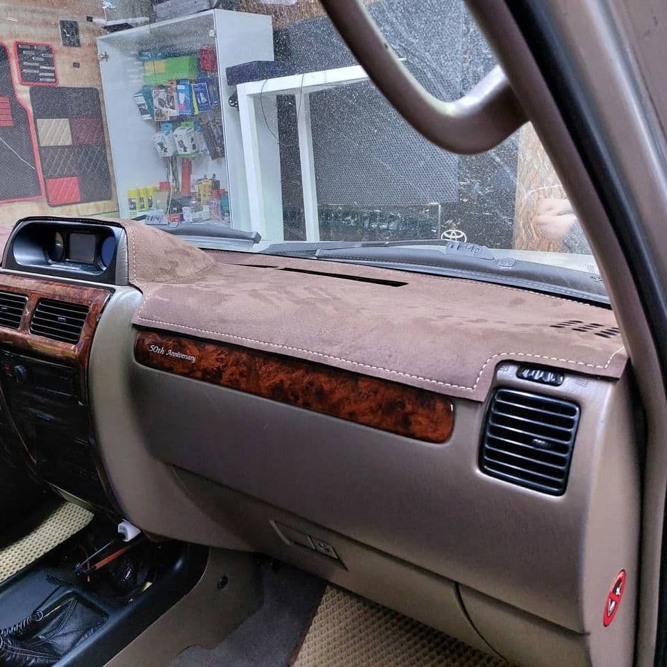 Купить Накидка на панельToyota