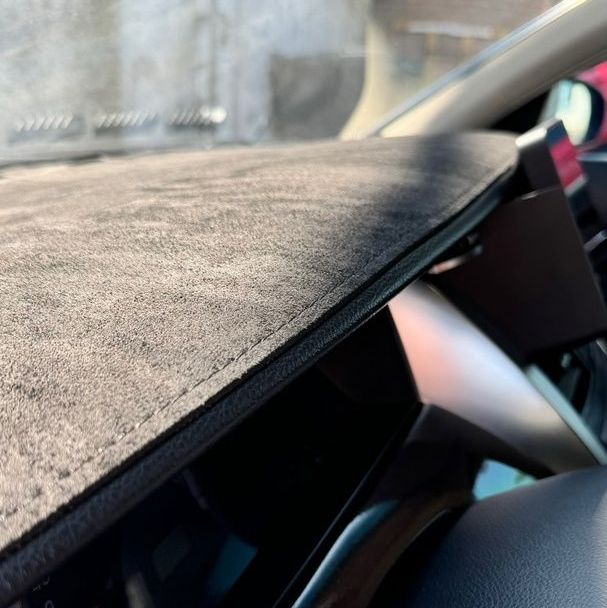 Купить Накидка на панельNissan