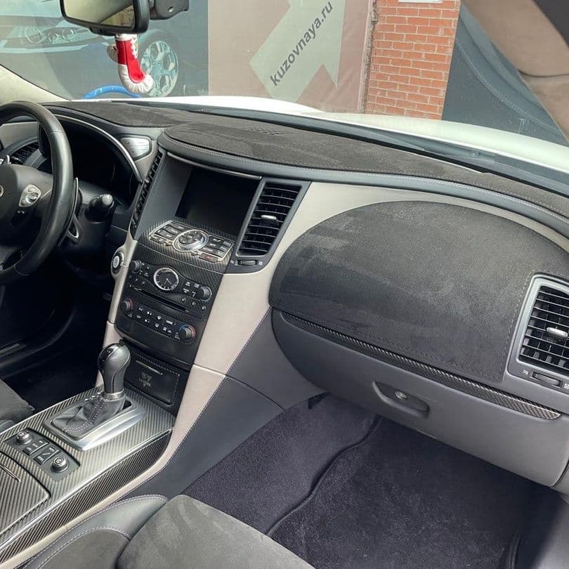 Купить Накидка на панельInfiniti
