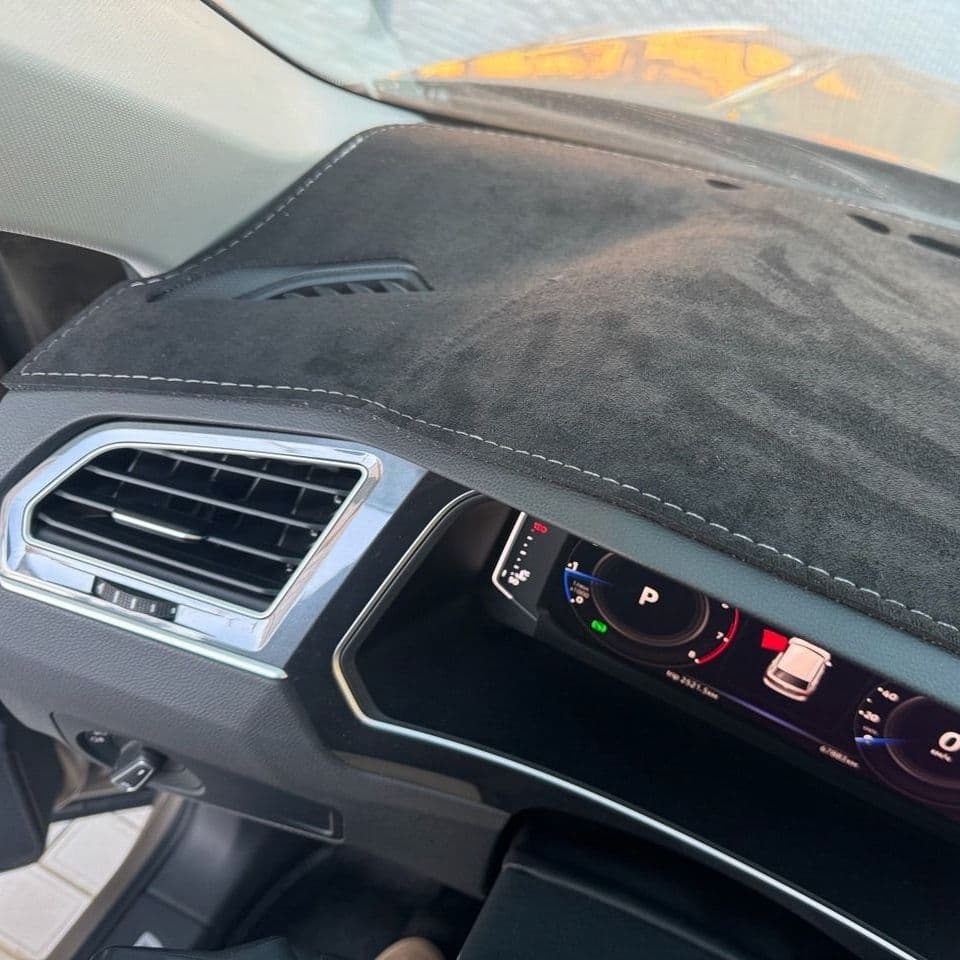Купить Накидка на панельVolkswagen