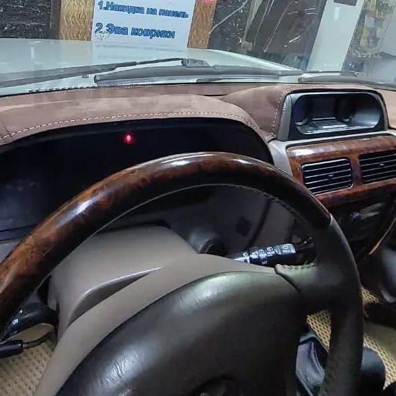 Купить Накидка на панельToyota