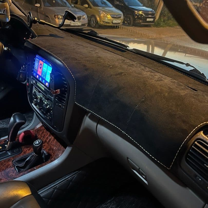 Купить Накидка на панельToyota