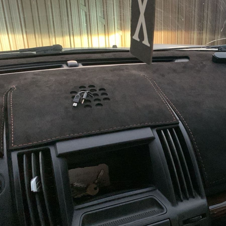 Купить Накидка на панельLand Rover
