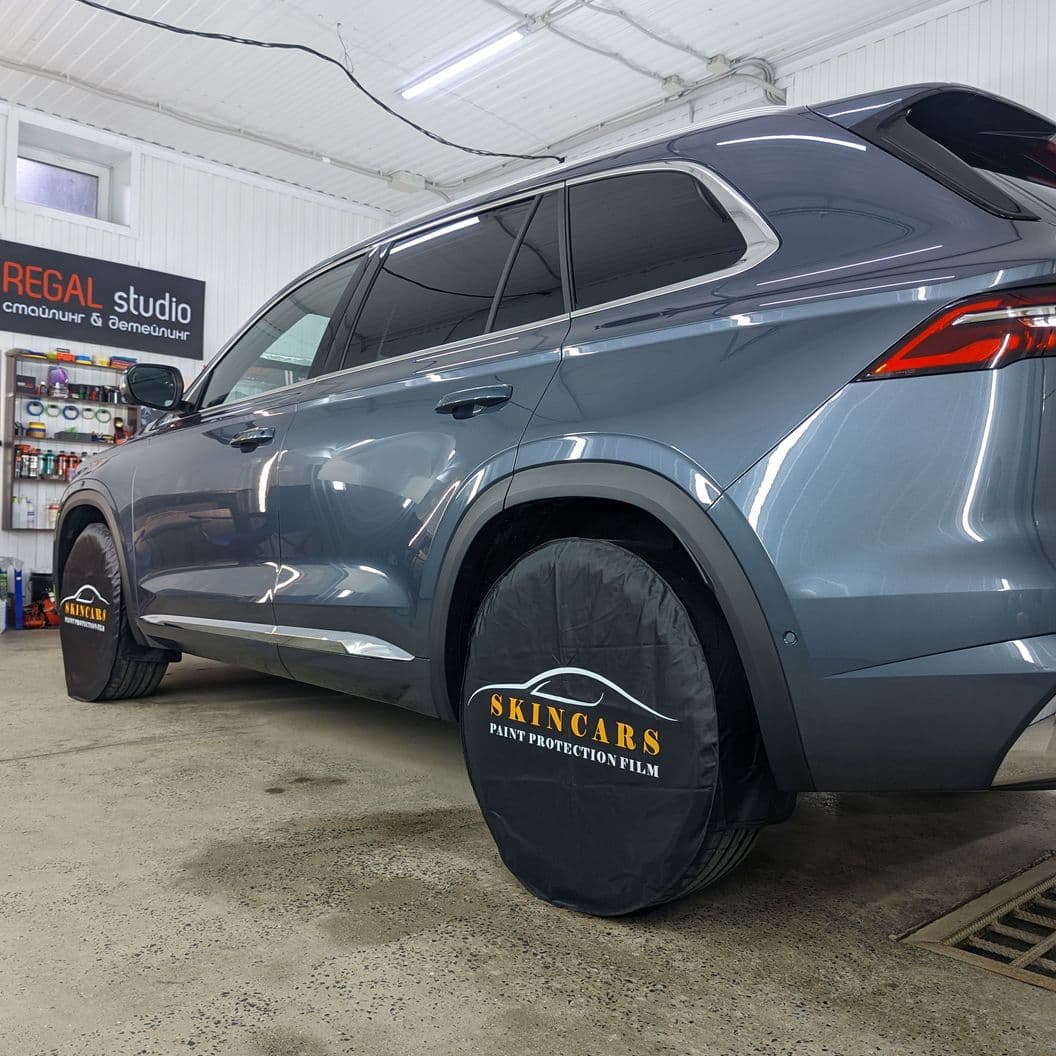 Купить Оклейка Geely Monjaro антигравийной пленкой