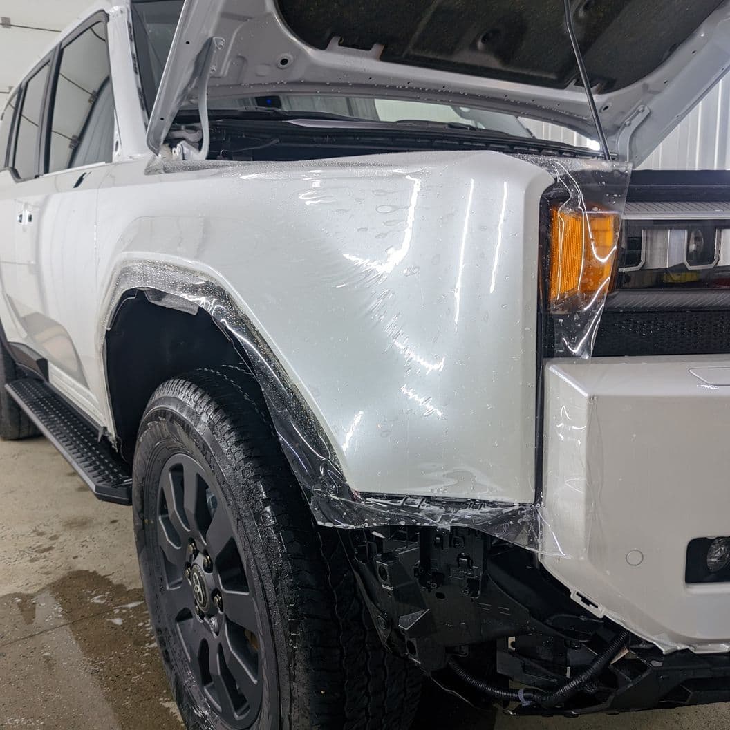 Купить Оклейка защитной пленкой Toyota Prado 250