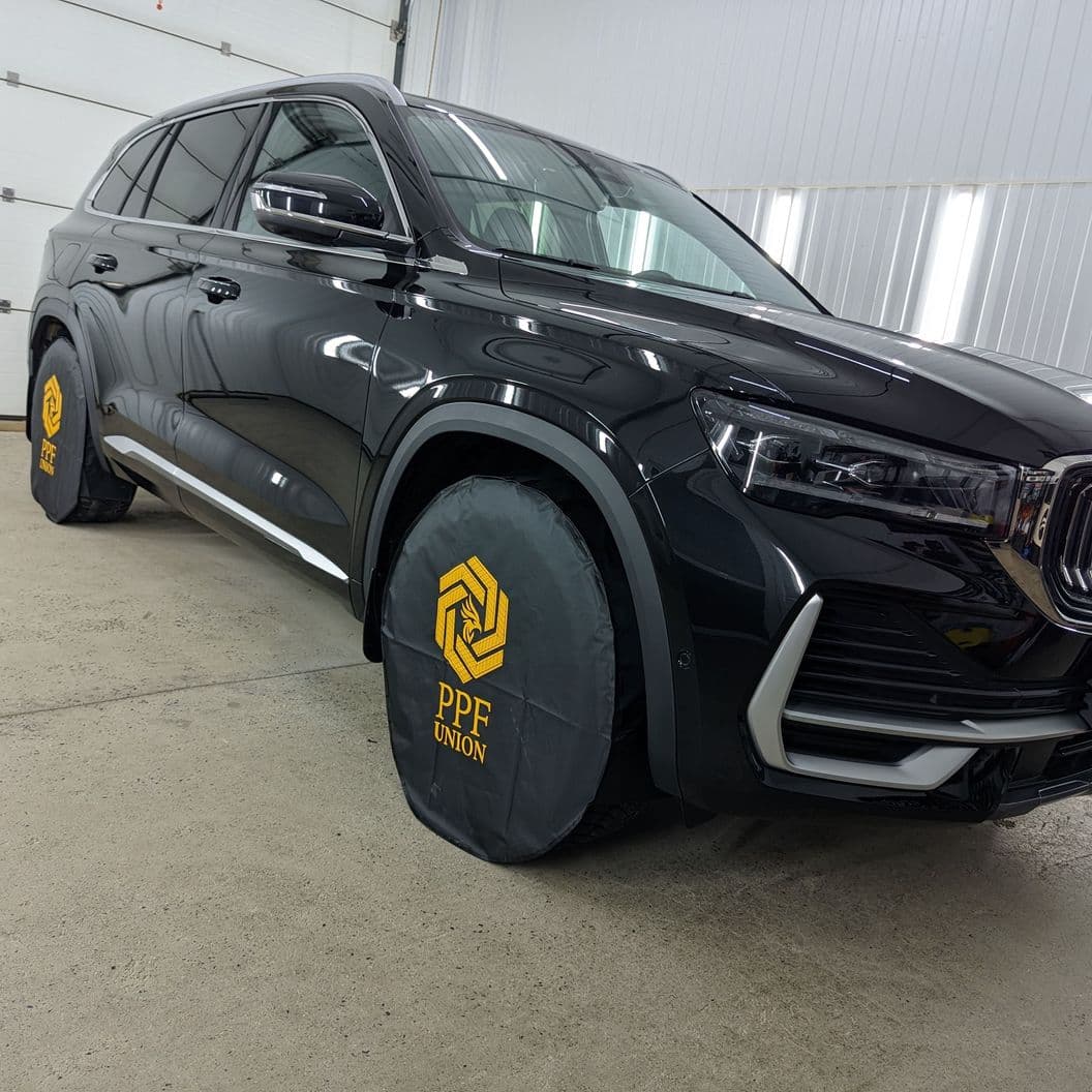 Купить Полная оклейка Geely Monjaro антигравийной пленкой