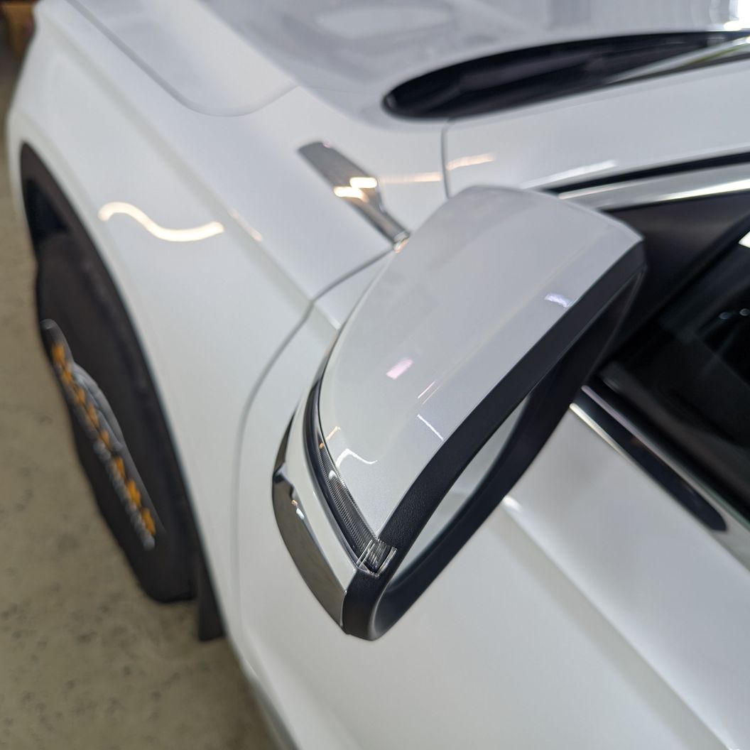 Купить Оклейка Geely Monjaro плёнкой, которая не желтеет