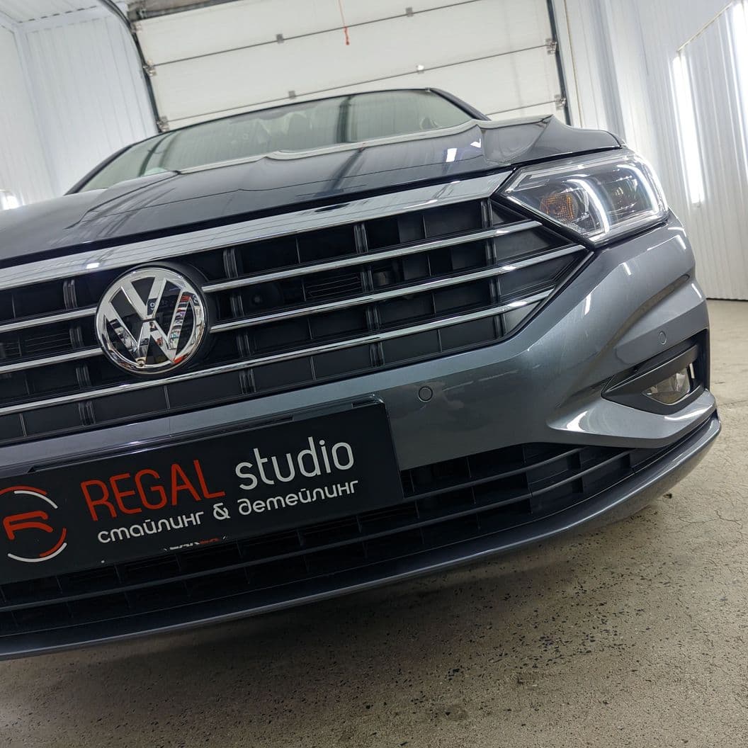 Купить Бронирование Volkswagen Jetta защитной пленкой