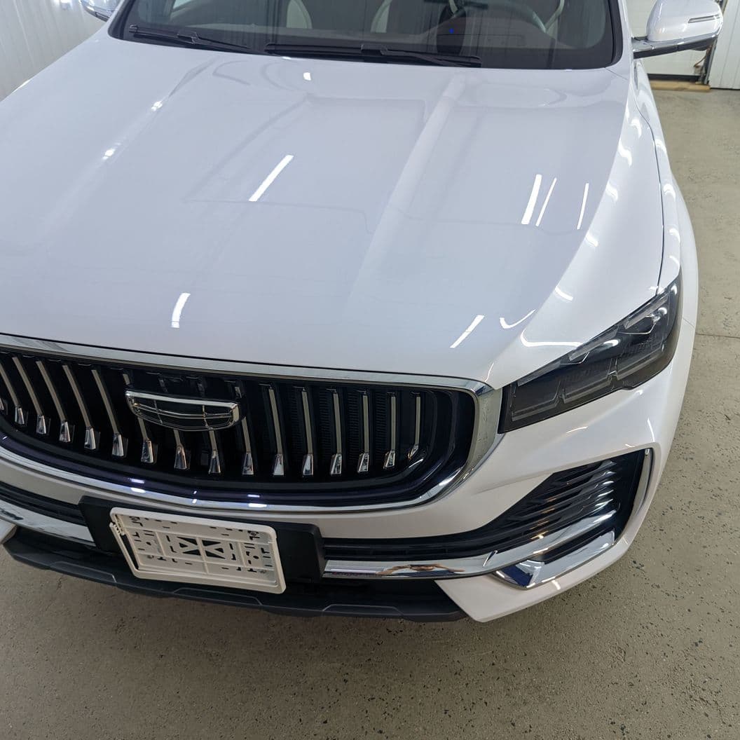 Купить Оклейка Geely Monjaro плёнкой, которая не желтеет