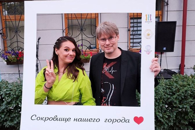 Галерея