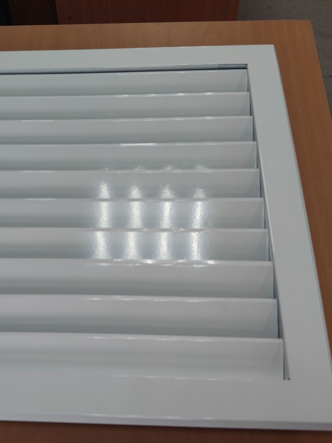 Наружные стальные решетки АВОК