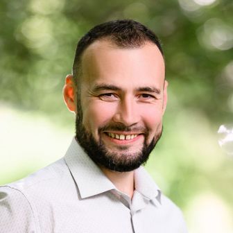 Бастраков Денис