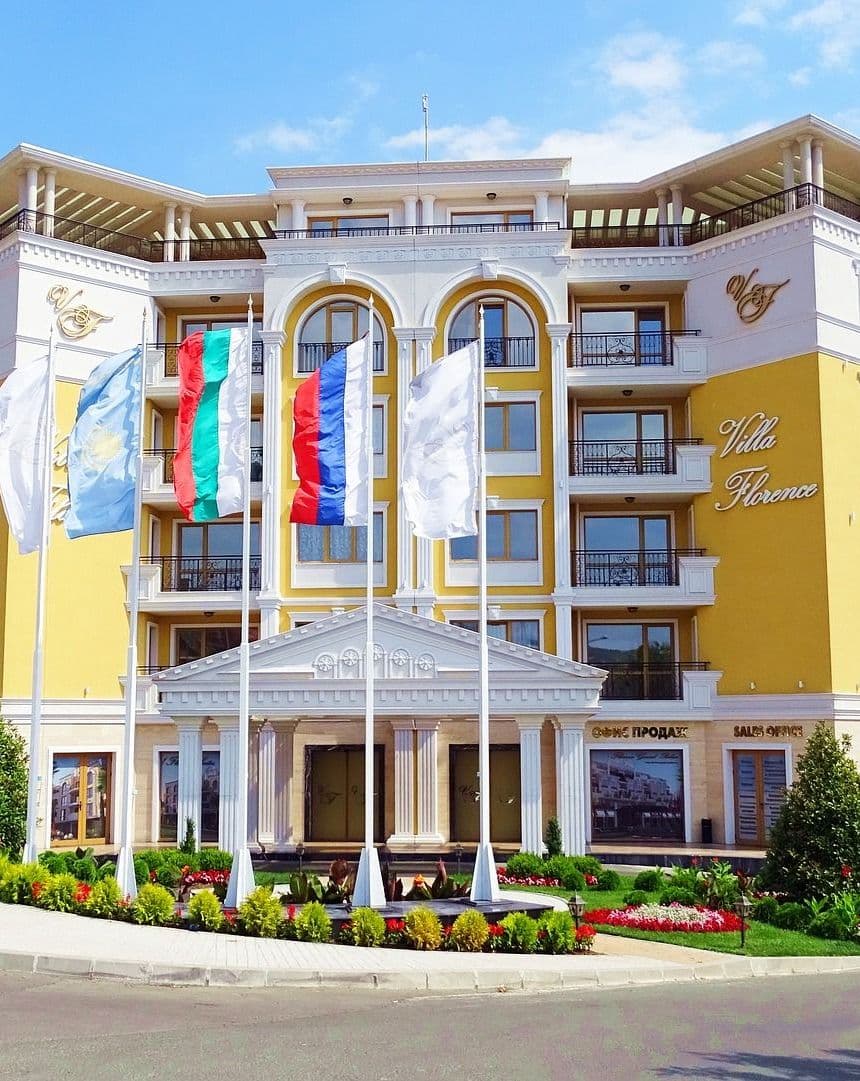 БОЛГАРИЯ ЗАПУСКАЕТ ТУРИЗМ