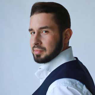 Александр Володин