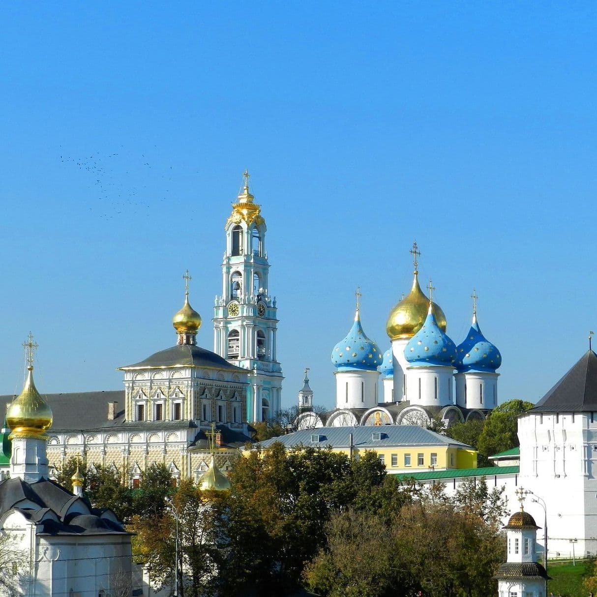 Троице-Сергиева Лавра в Подмосковном Сергиево-Посаде