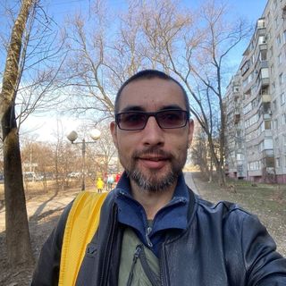 Александр Гололобов(Саня Неблогер) 