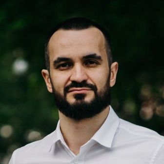 Руководитель компанииЧернышев Дмитрий