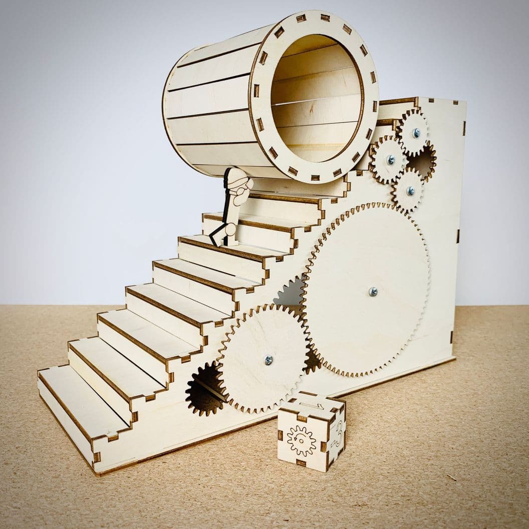 Странная игра