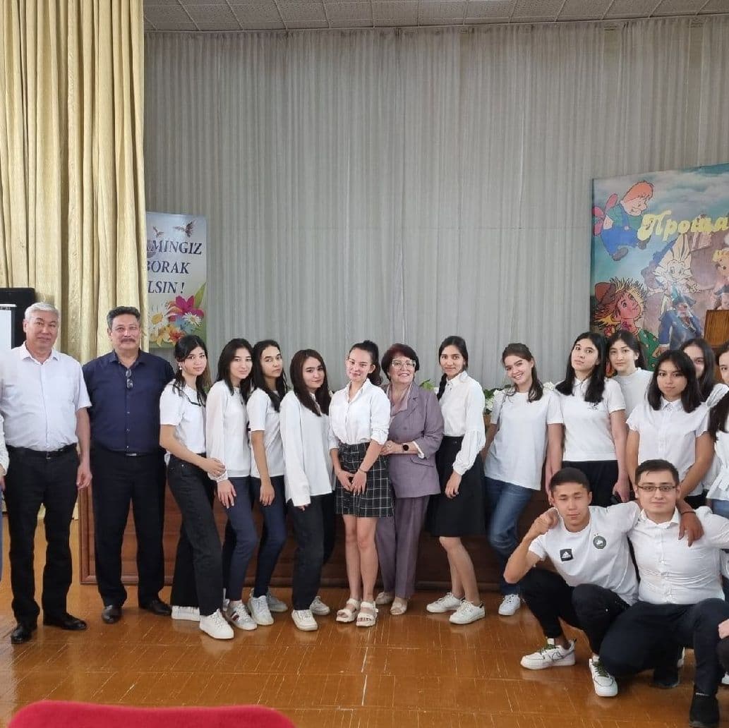 Купить Абитуриенты 2022 года Республики Узбекистан