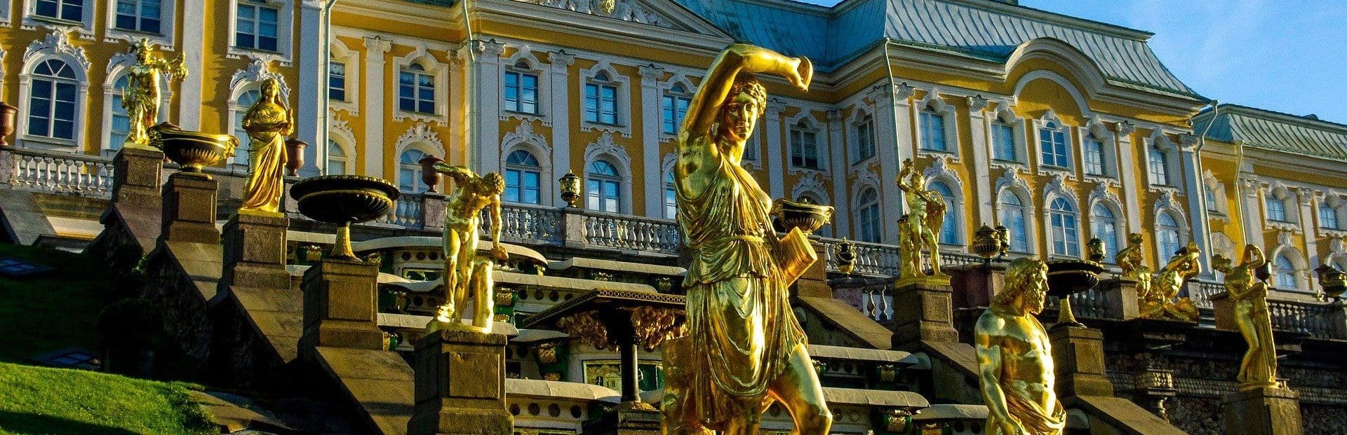 Снять квартиру посуточно в Санкт-Петербурге и области Для вас есть 7 475 предложений в Санкт-Петербурге и области