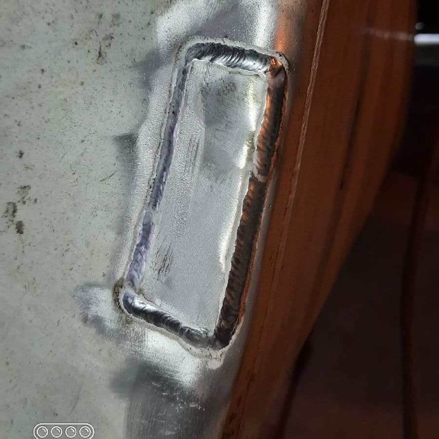Устранение течи, топливный бак DAF