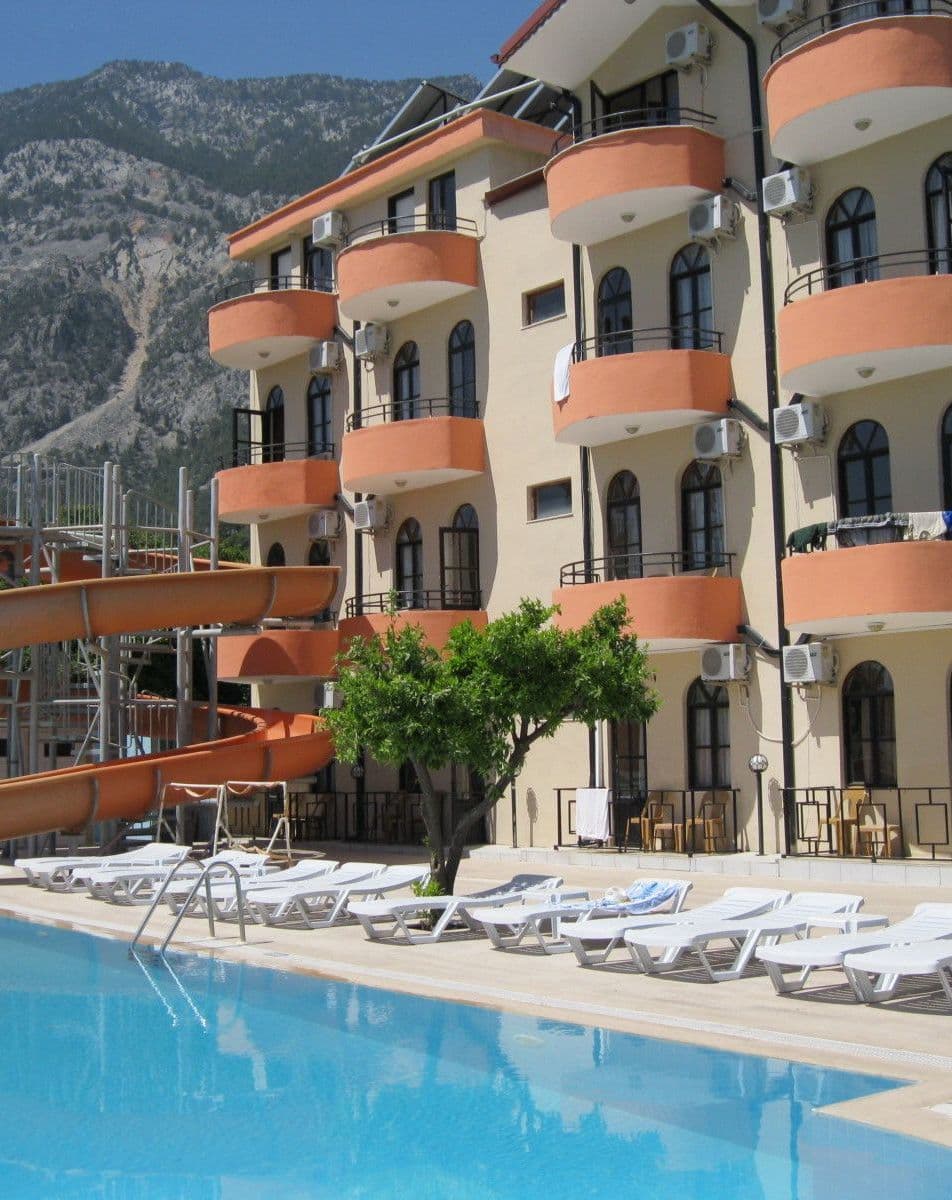 Отель Akasia Resort 3*