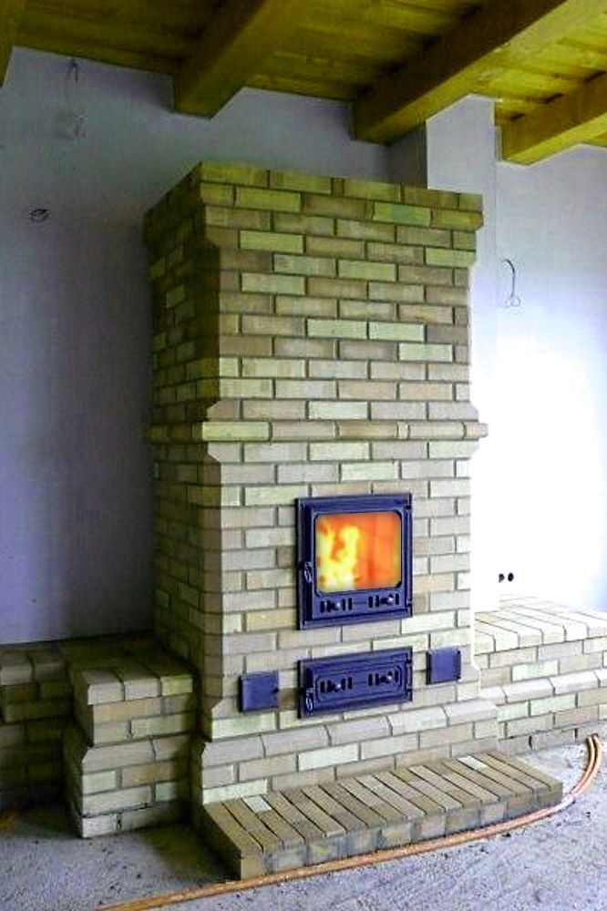 Кирпичная каминопечь в Ярославле