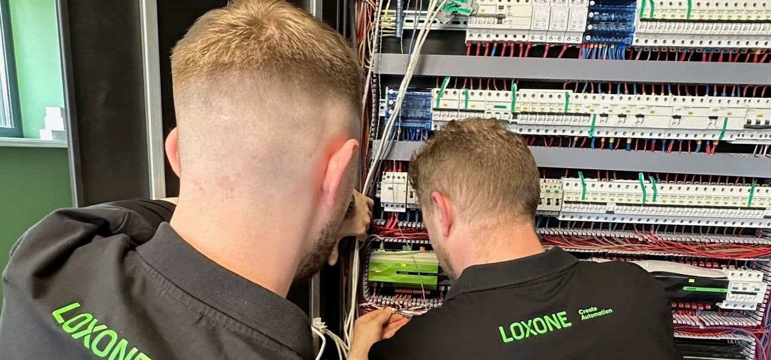 Loxone. Умный дом на базе loxone. 