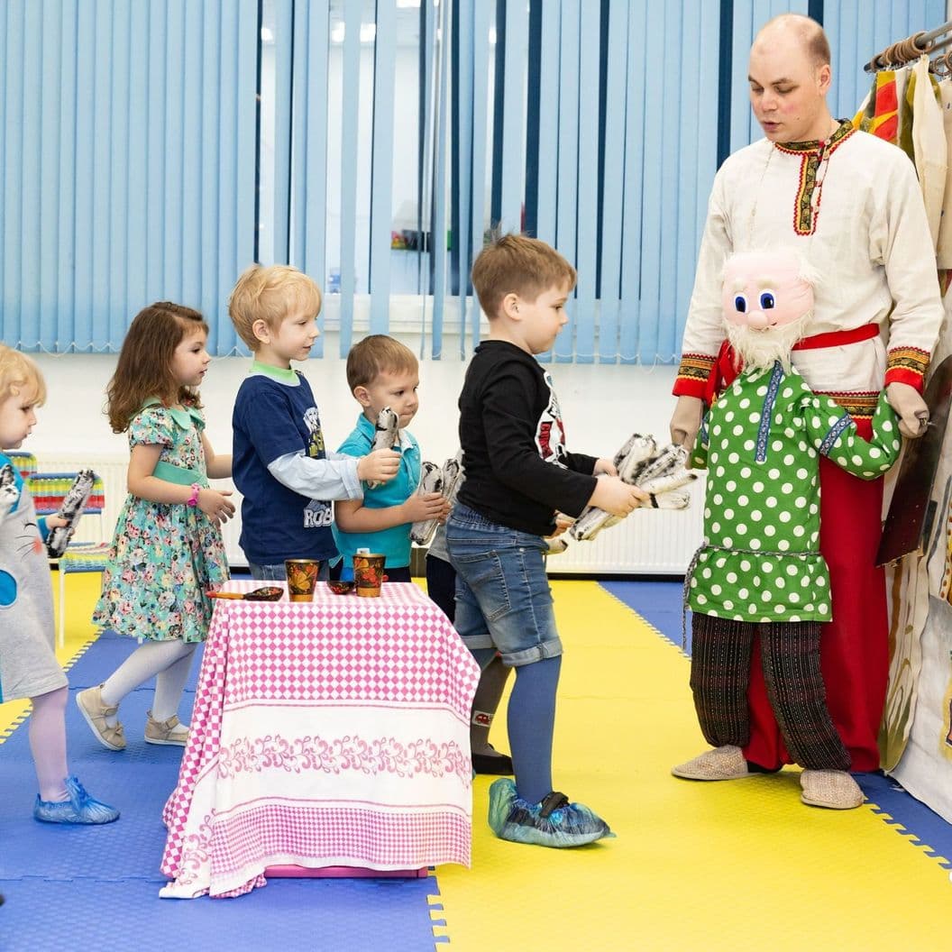 Купить В День Рожденья , в Новый Год - Игровая деток ждёт!