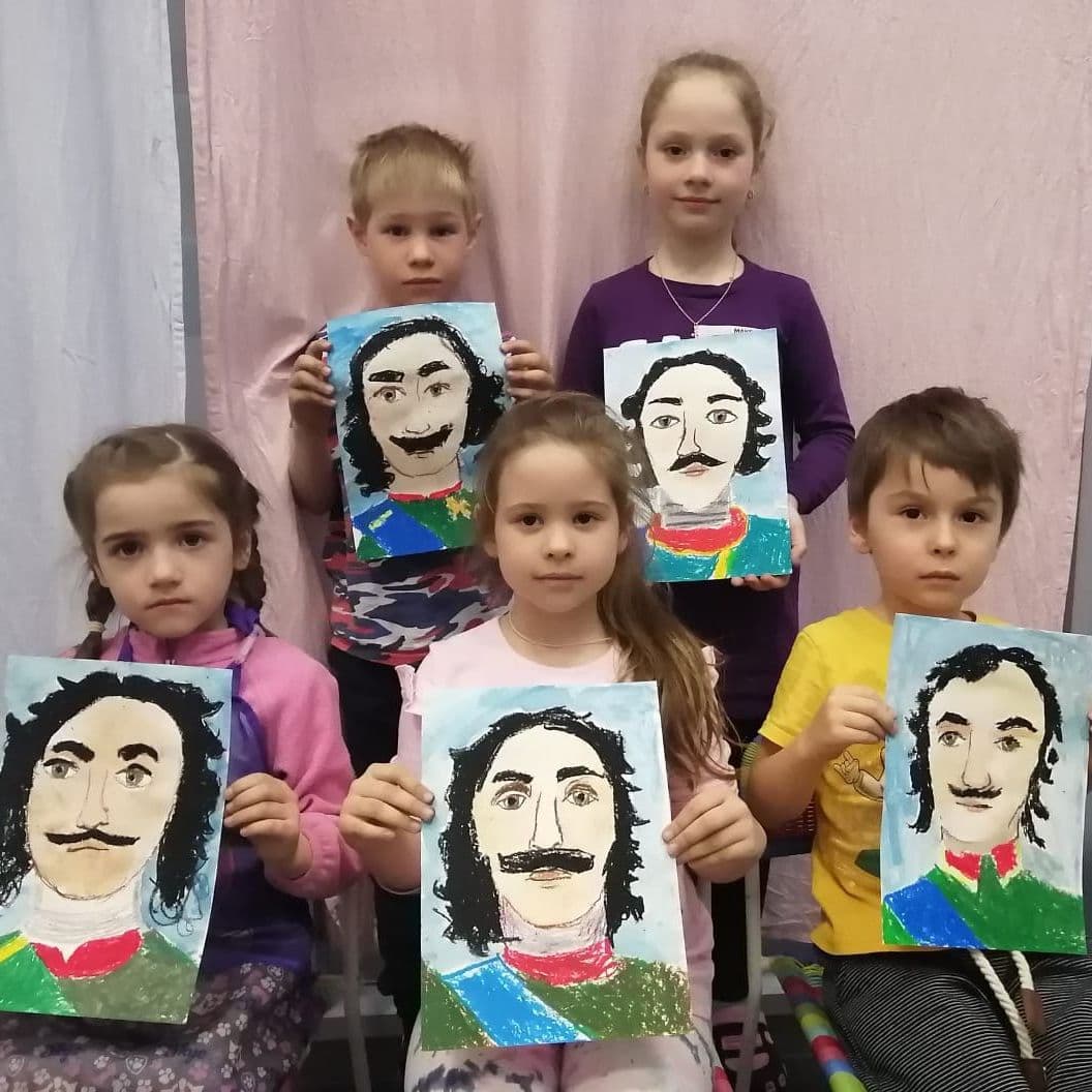 Рисование (ИЗО) в детском центре Радуга на Косыгина