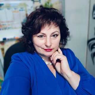 Алёна Вейсова 