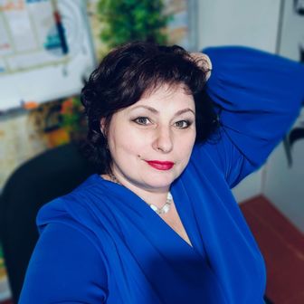 Алёна Вейсова