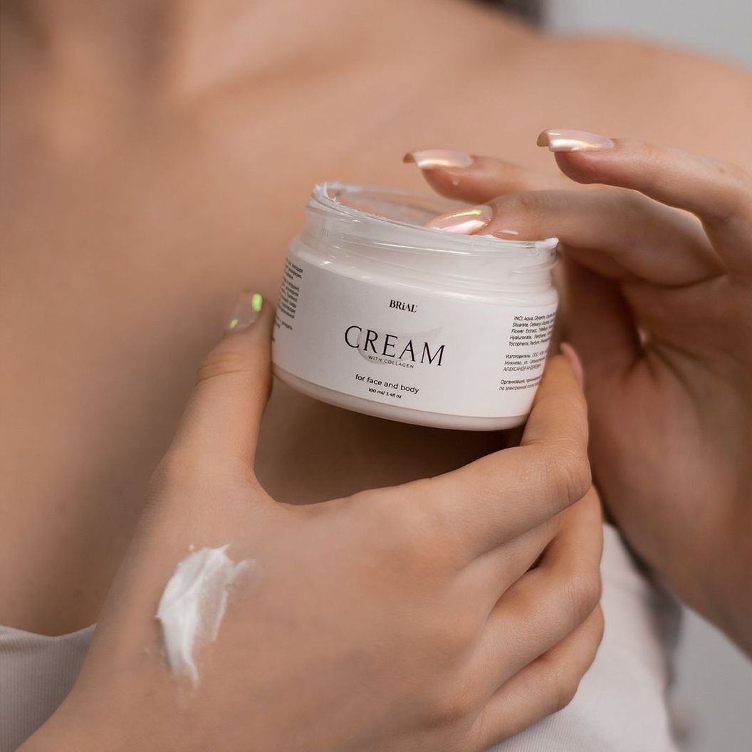 Купить Увлажняющий парфюмированный крем для лица и тела Cream with Collagen