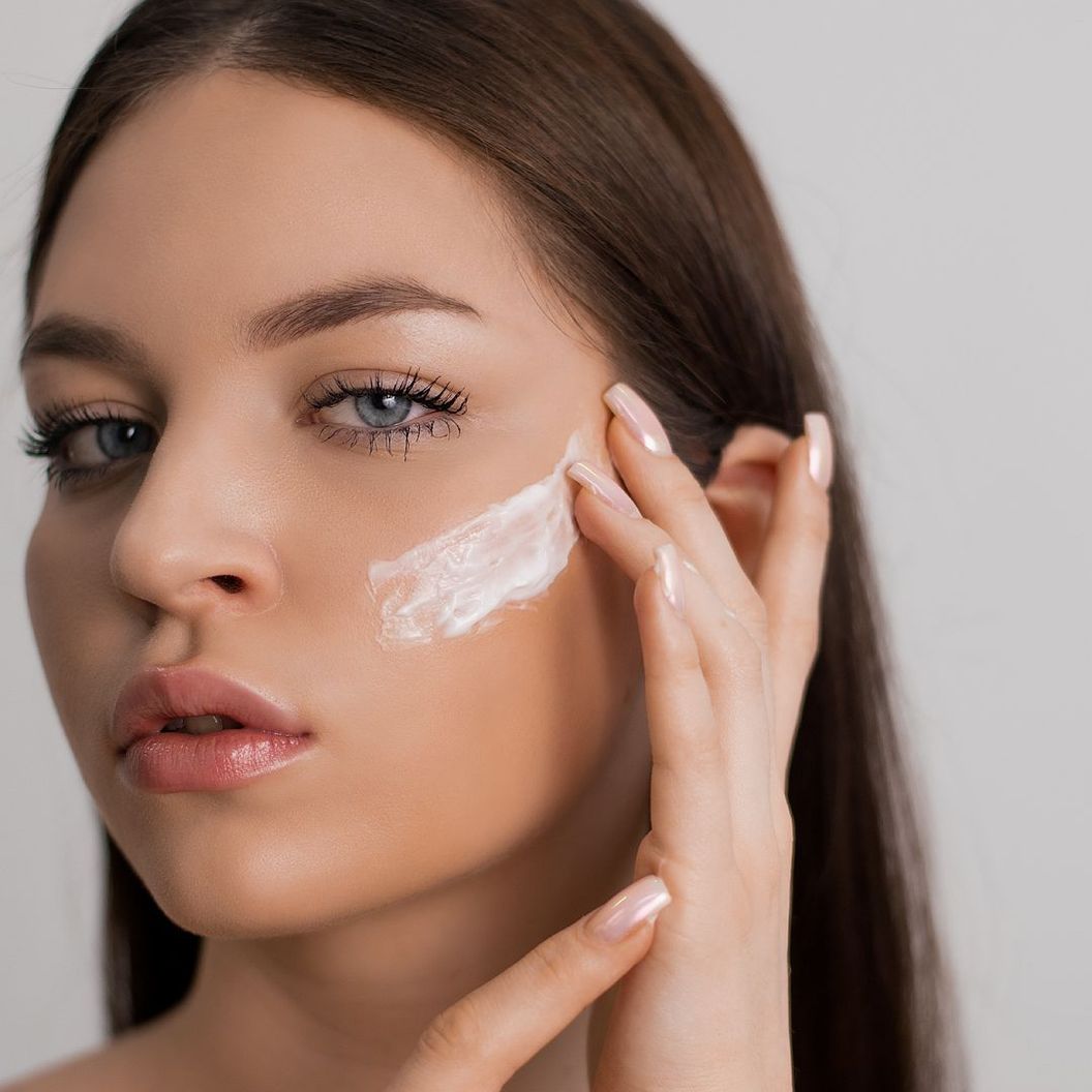 Купить Увлажняющий парфюмированный крем для лица и тела Cream with Collagen