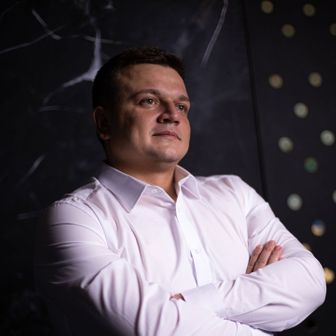 Максим Никитин