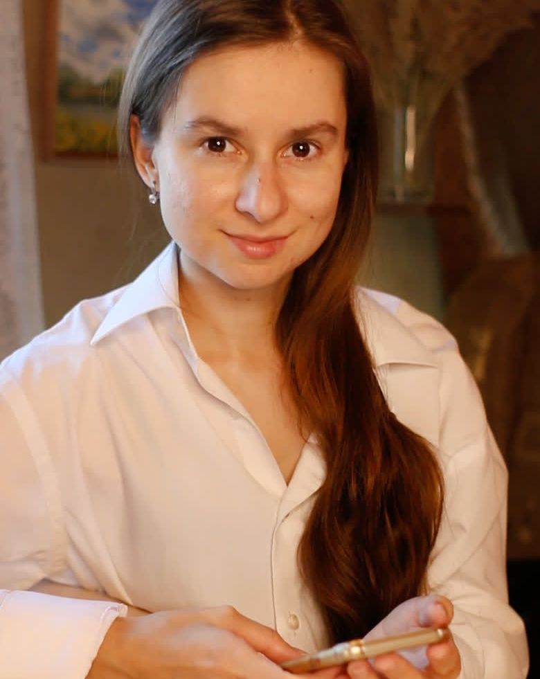 Анастасия Окнова, Сам себе генеалог, истории поиска родословной