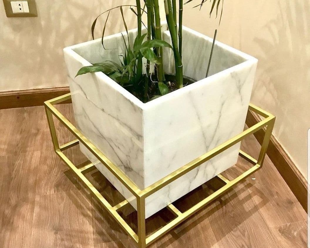 Исключительная экологичность кашпо из искусственного камня