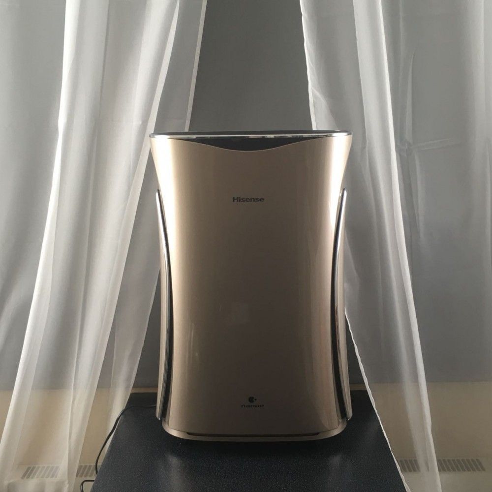 Очиститель воздуха Hisense серии ECOLife в комнате