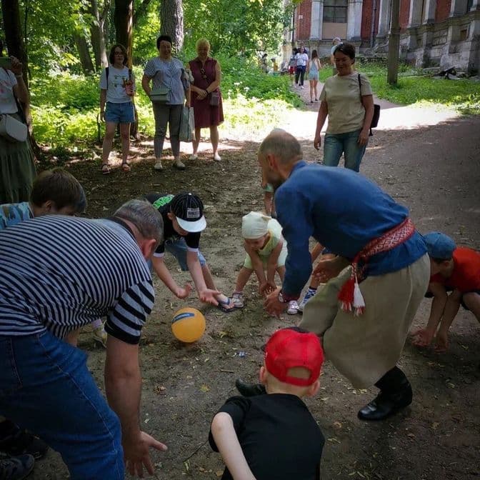 Галерея