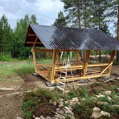 Готовые работы беседок, навесов, заборов, теплиц, автомоек и др сооружений из профнастила «Локопласт»