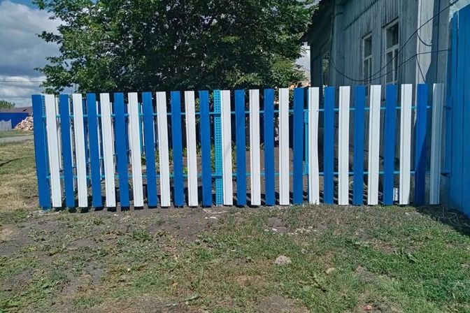 Галерея штакетника из ПЭТ