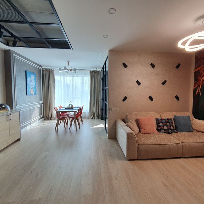 LOFT