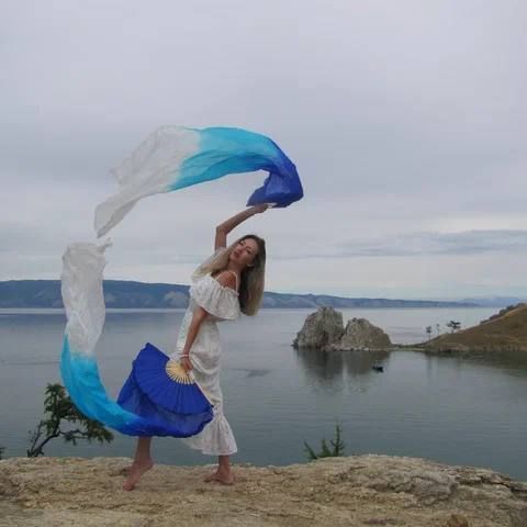 Костюмы и реквизит 