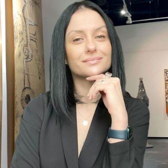 Елена Колбая