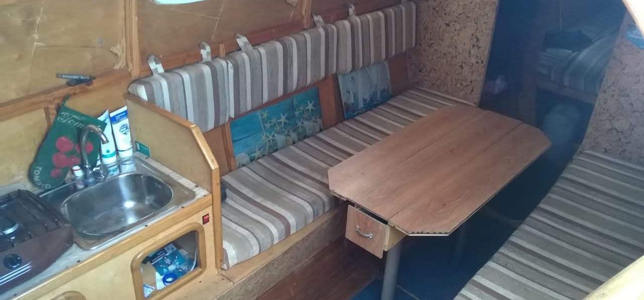 Каюта Парусного катамарана Барс