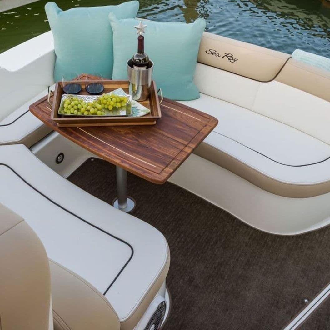 Аренда Моторная яхта Sea Ray 335. Vip яхта