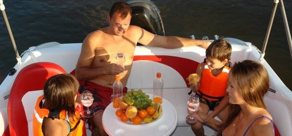 Ужин на катере Slider 180 в перми