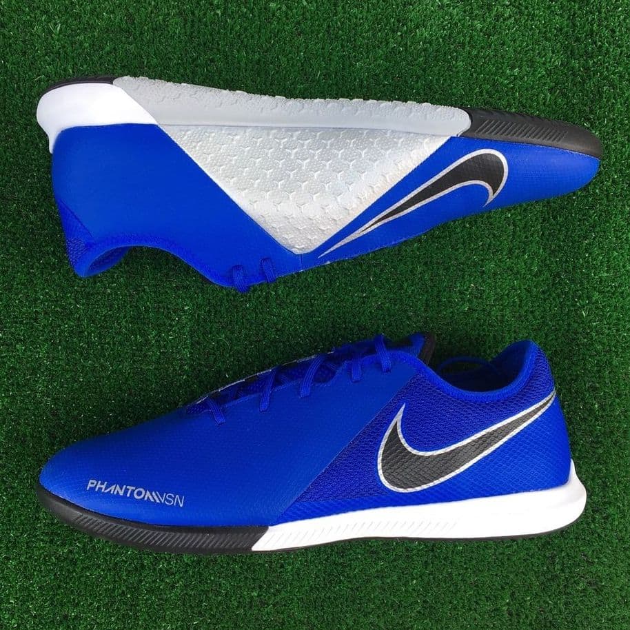 Купить NIKE PHANTOM VSN ACADEMY IC 
AO3225 400 SR